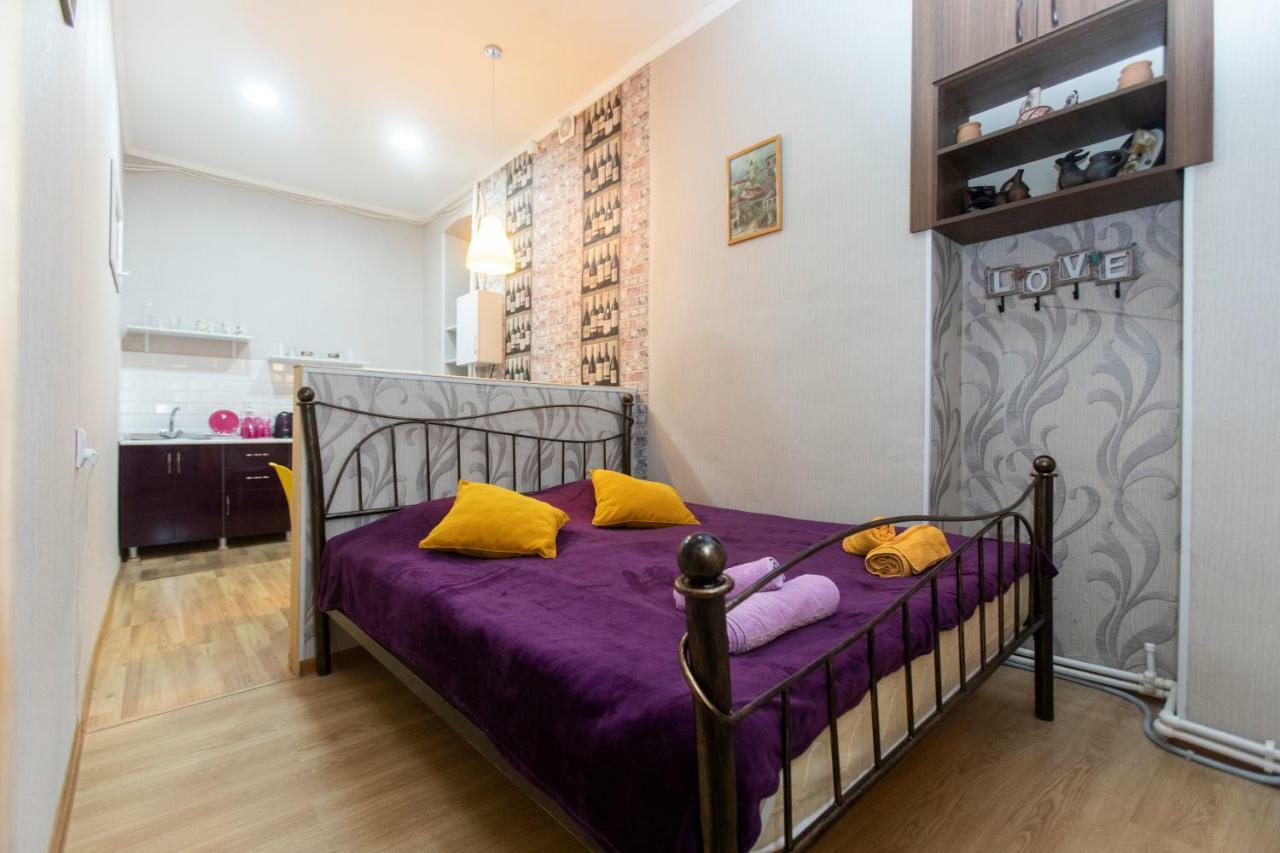Minimalist Studio Walking Distance To City Centre Tbilisi Exterior foto