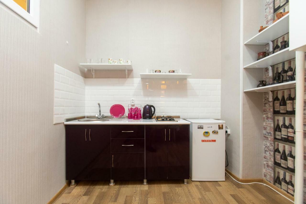Minimalist Studio Walking Distance To City Centre Tbilisi Exterior foto